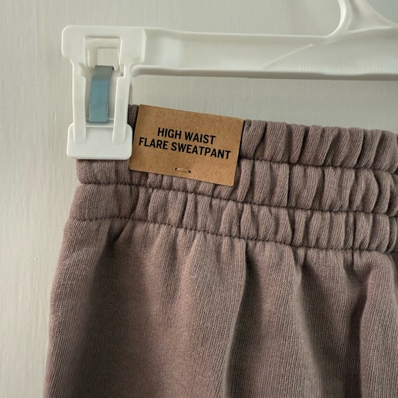 VS Pink High Waist Flare Sweatpant - Picture 5 of 5